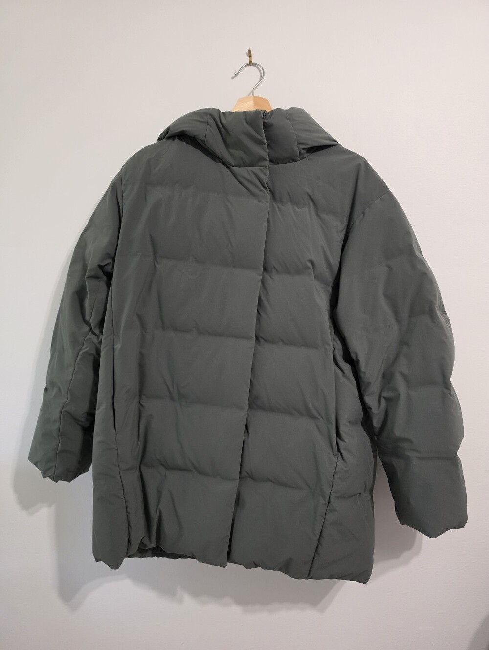 127. Uniqlo Warmest Parka Puffer Sz XL